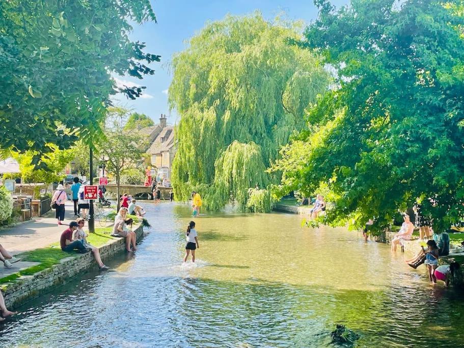 Lavender Lodge Bourton Εξωτερικό φωτογραφία